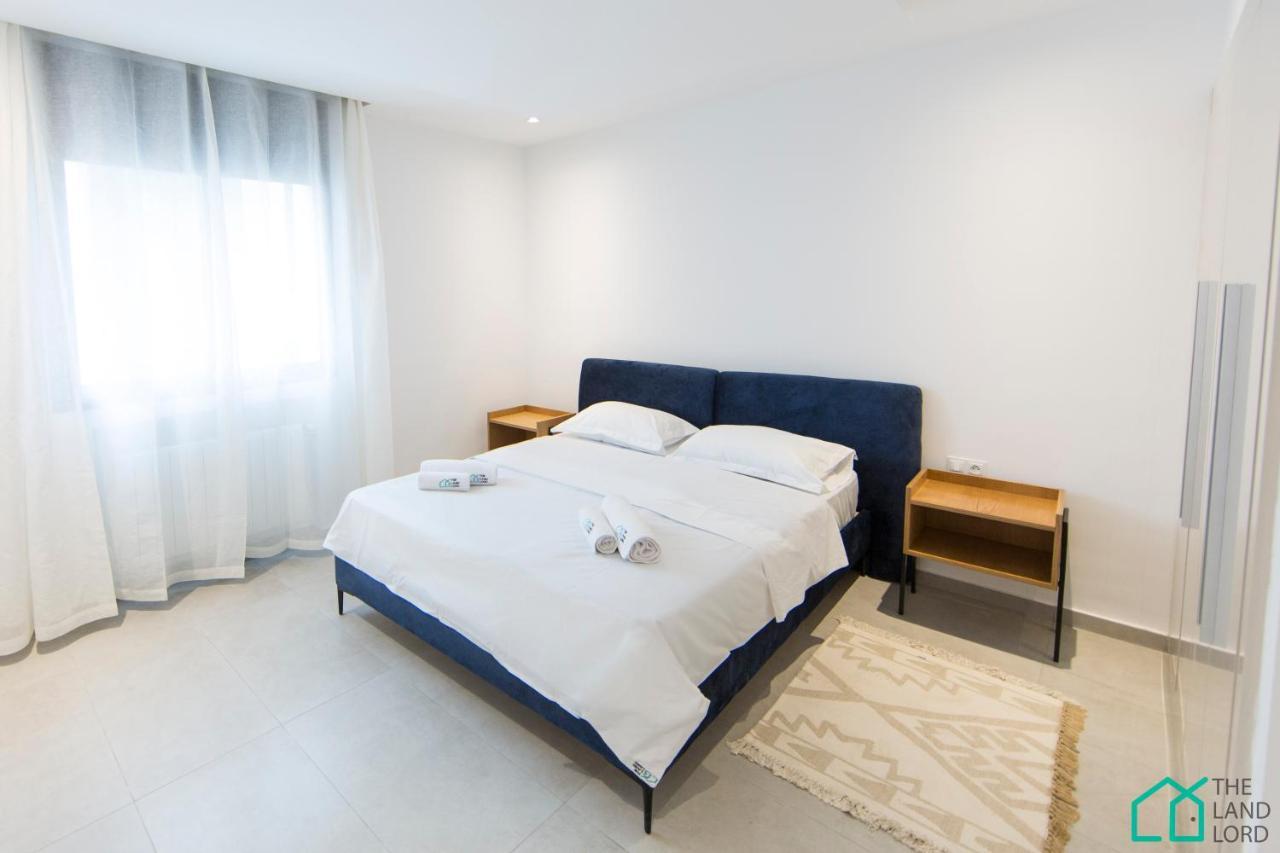 Sunset: Luxury With Gym In Lac 1 Apartment Tunis