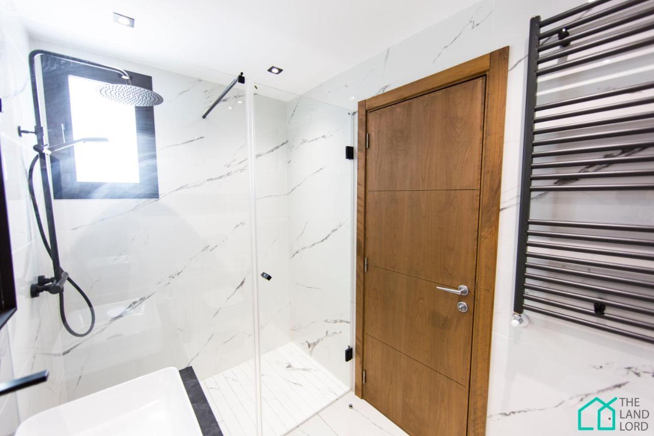 Apartment Sunset: Luxury With Gym In Lac 1 *