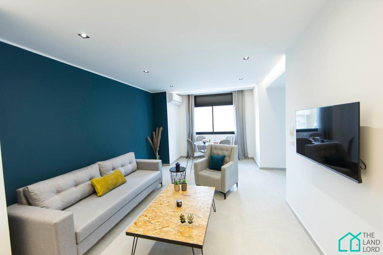 Sunset: Luxury With Gym In Lac 1 Apartment