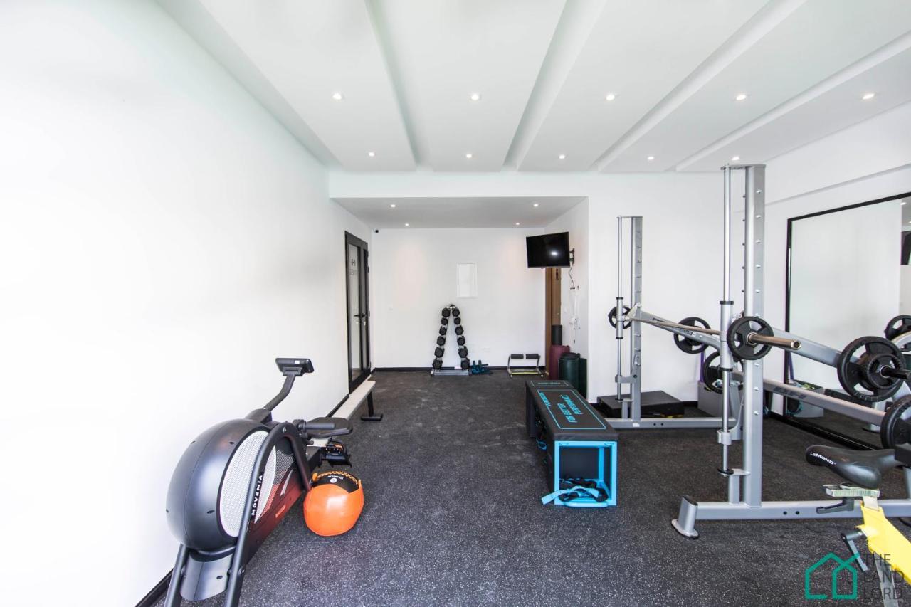 Sunset: Luxury With Gym In Lac 1 Apartment *